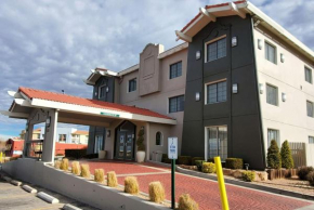  La Quinta Inn by Wyndham Albuquerque Airport  Альбукерке